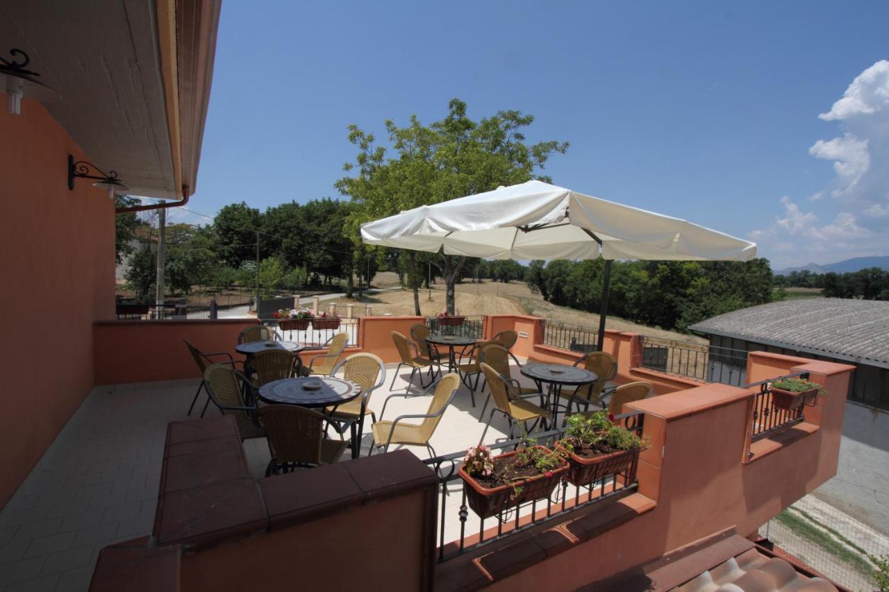 Azienda Agrituristica La Tenuta Del Falco Piedimonte San Germano Ngoại thất bức ảnh
