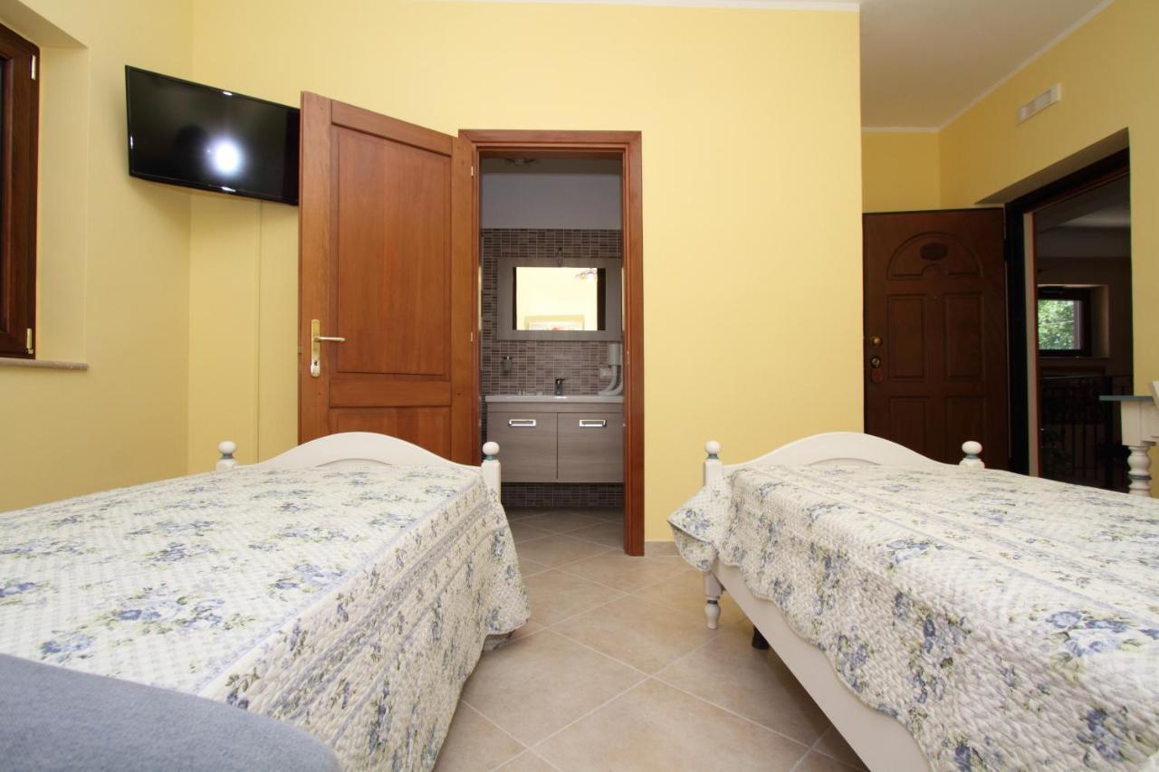 Azienda Agrituristica La Tenuta Del Falco Piedimonte San Germano Ngoại thất bức ảnh