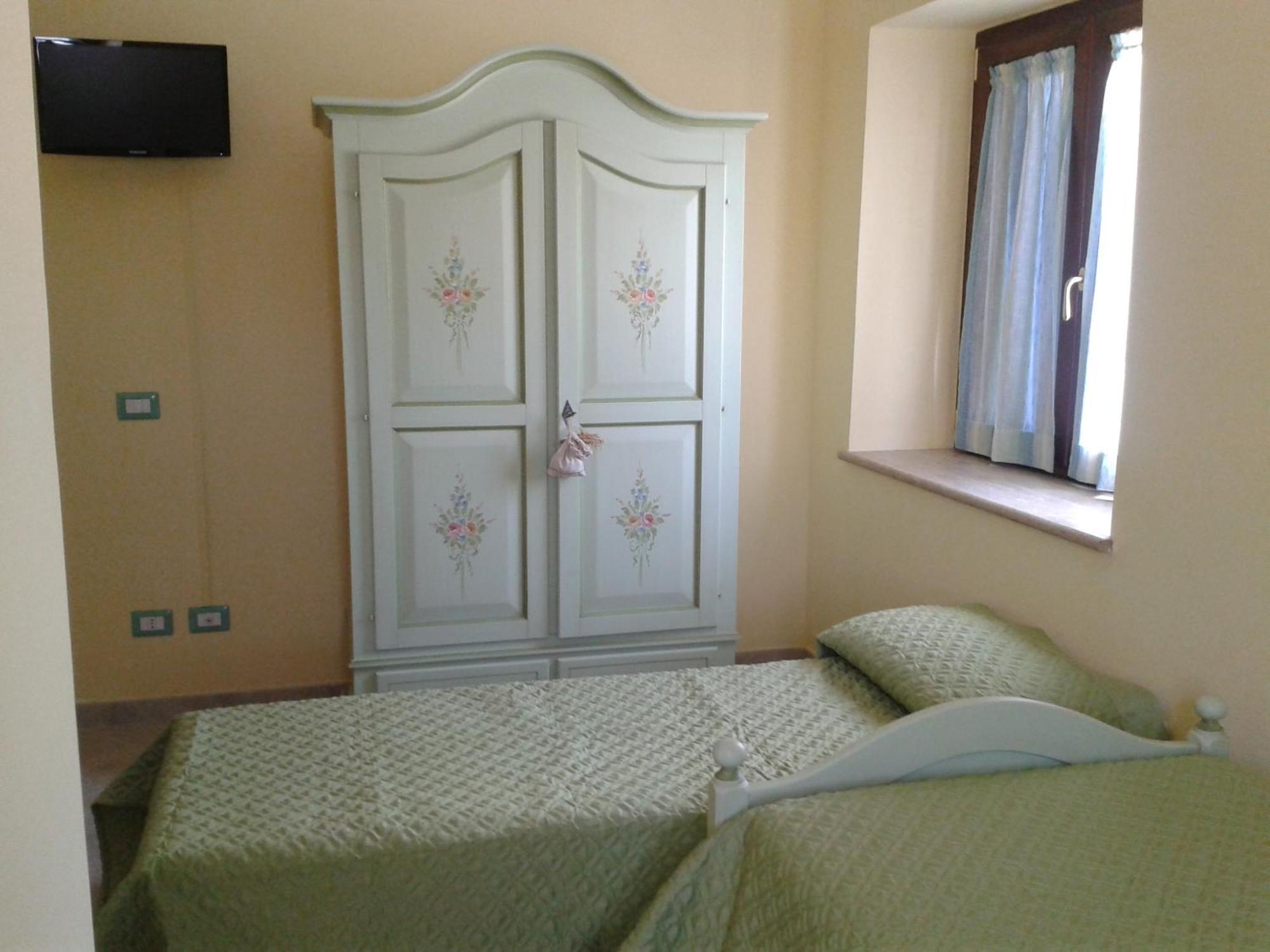 Azienda Agrituristica La Tenuta Del Falco Piedimonte San Germano Phòng bức ảnh